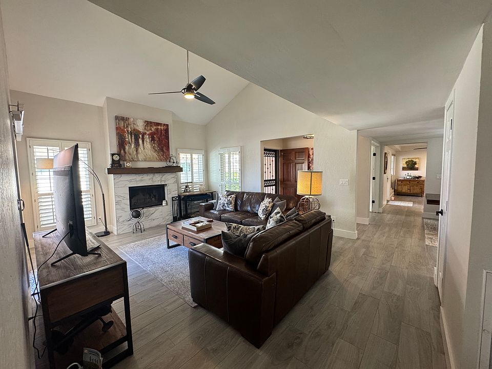 Living Room (from Primary BR entry)