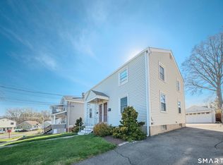 424 Rockwell Avenue, Stratford, CT 06615