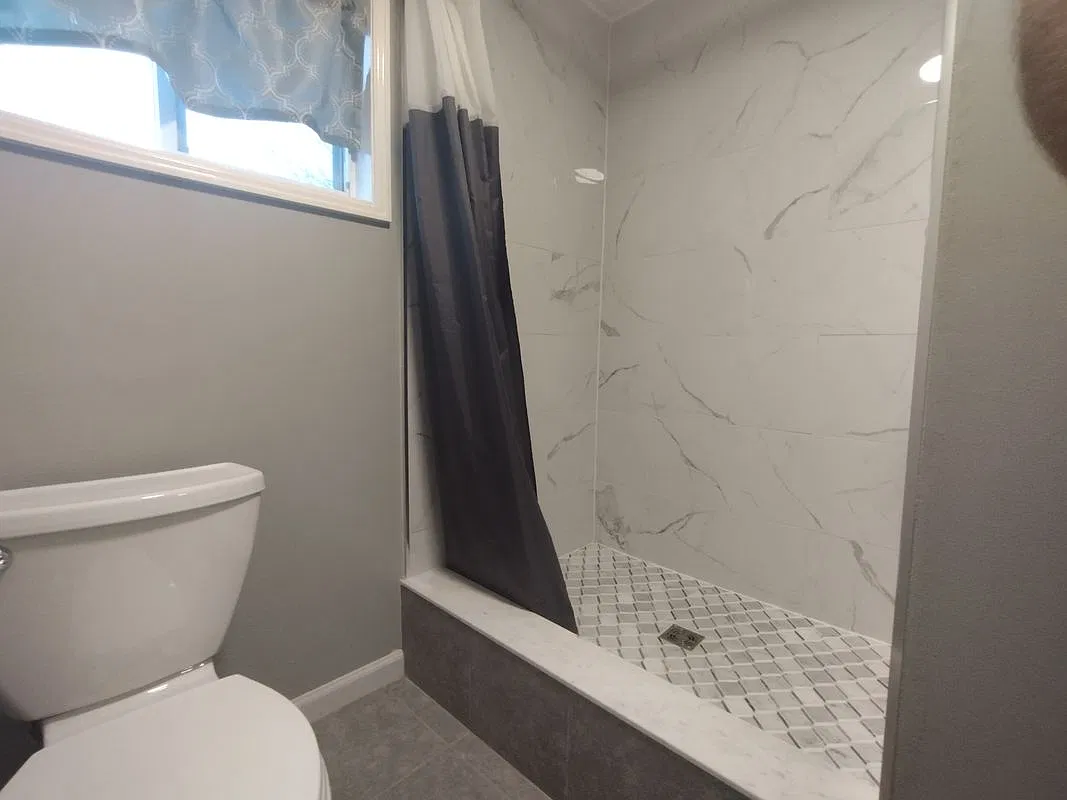 3 bed, 1.0 bath, 941 sqft, $2,650 — Photo 2