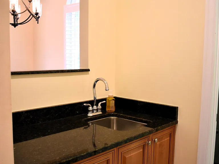 895 SW Grand Reserves Blvd — Photo 31