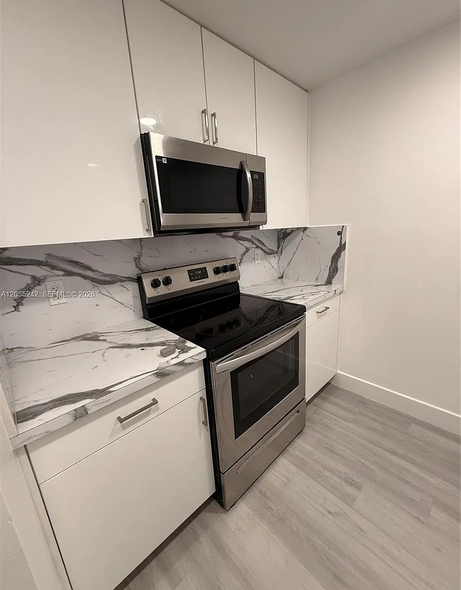 Saga Bay Gardens Condo — Photo 3