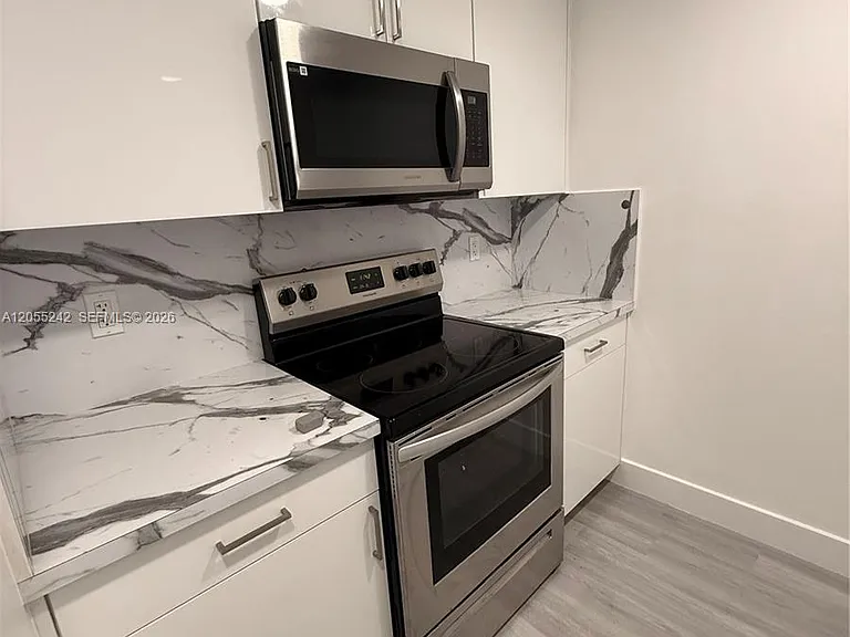 8240 SW 210th St #203 — Photo 3