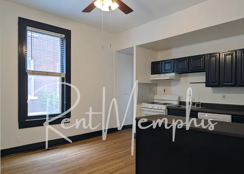 302 Garland St #2