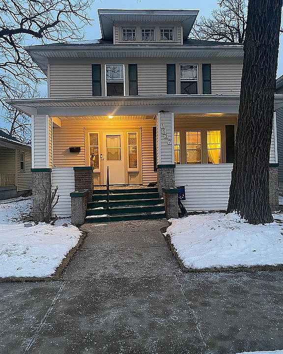 2nd image of 1527 West Blvd
