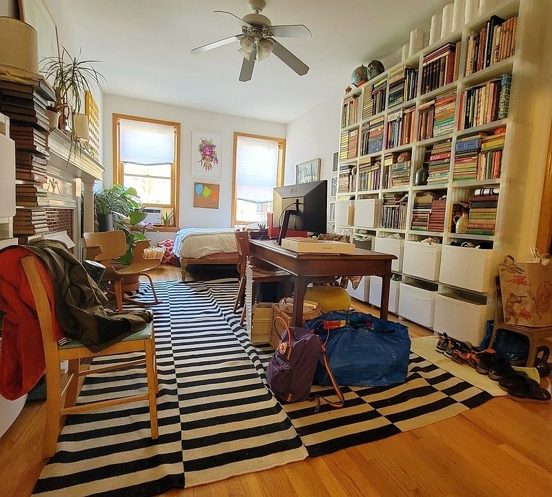 1st image of 326 W 76th St APT 6