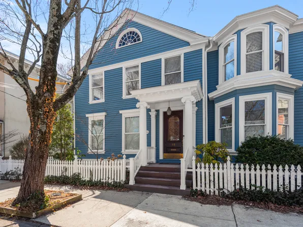 12 Academy Street APT 3B, New Haven, CT 06511