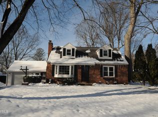 2 Arden Rd, Schenectady, NY 12302