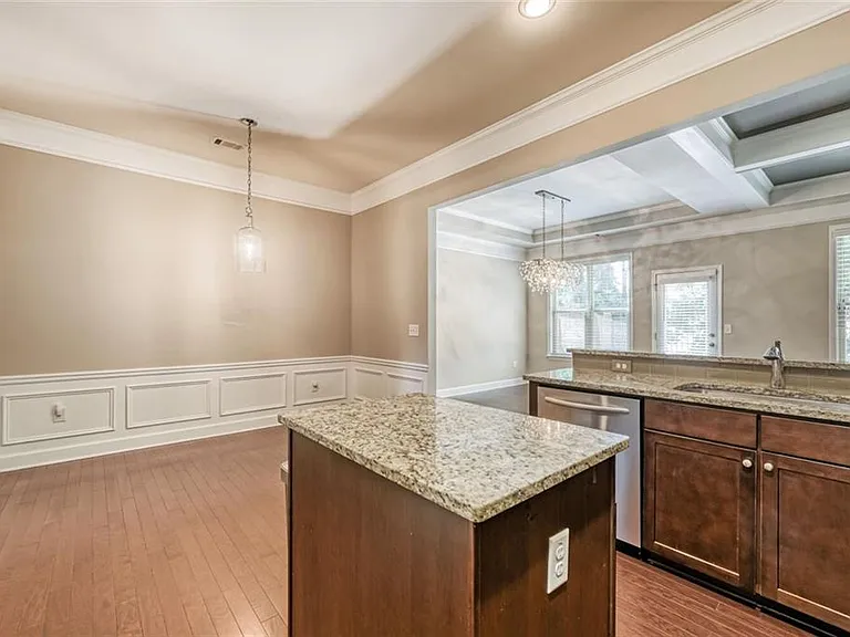 2464 Norwood Dr SE — Photo 18