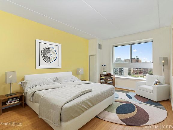 2nd image of 212 S Oxford St APT 7J