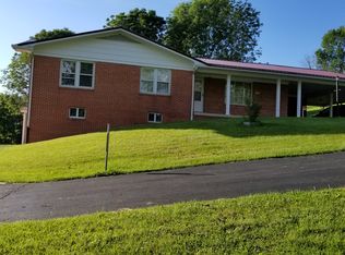 198 Scranton Ave, North Tazewell, VA 24630