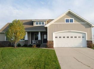 4534 Stable Dr, Hudsonville, MI 49426
