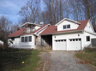 21 Albion Rd, New Fairfield, CT 06812