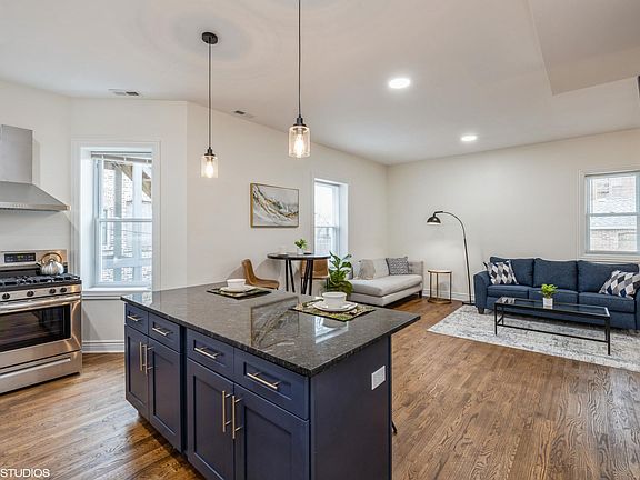 3rd image of 5353 S Michigan Ave APT 1