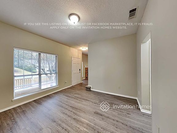 4th image of 2919 Trotters Crest Dr