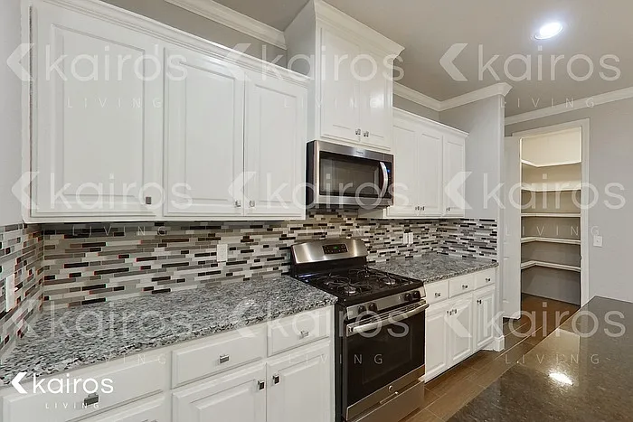 7308 Mosley St — Photo 8