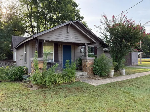7827 State Line Rd, Fort Smith, AR 72916