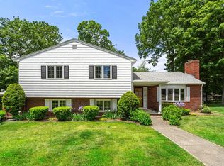 48 Marlboro St, Norwood, MA 02062