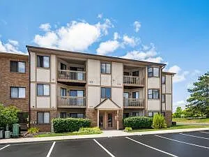 2196 Hedgerow Rd #2196C