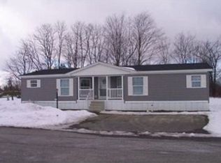 400 Snowbury St, Erie, PA 16509