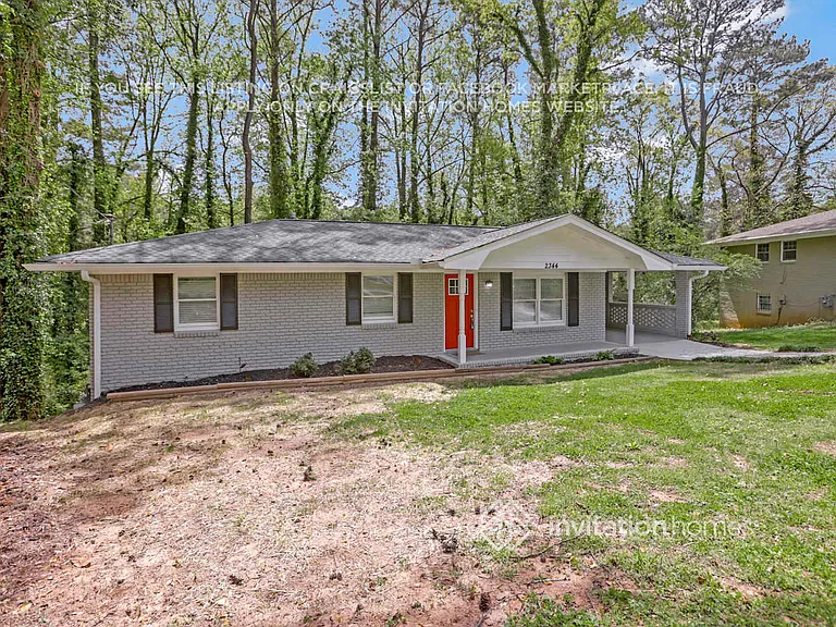 2344 Omaha Rd SW — Photo 3