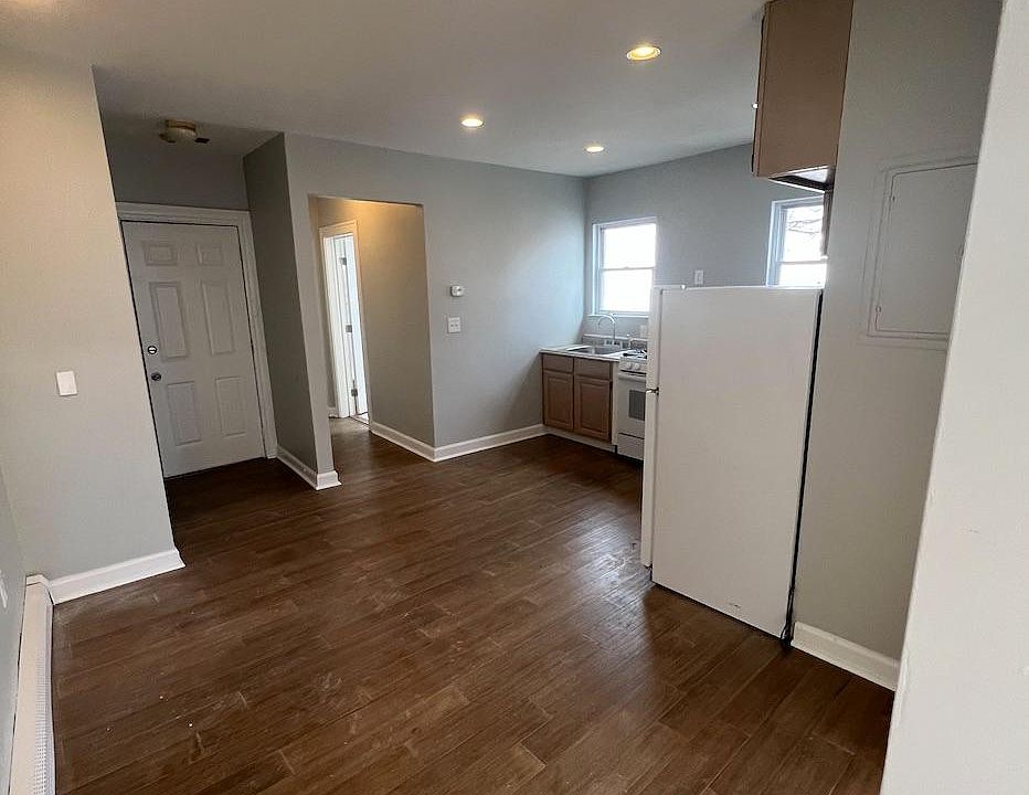 1030 Main St Worcester MA Zillow