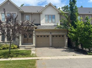261 Nautical Blvd, Oakville, ON L6L 0B9