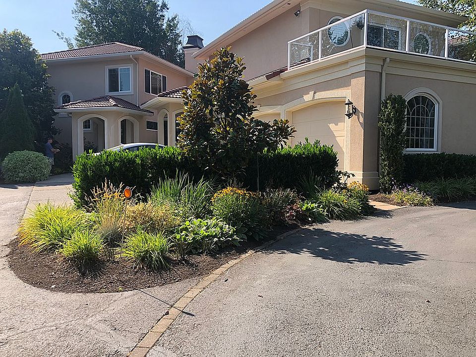 1st image of 16606 NE 102nd Ave