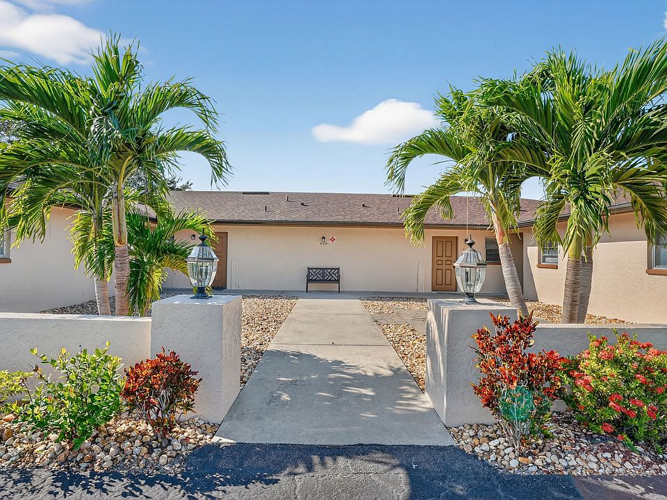 Entrance, and beautiful courtyard