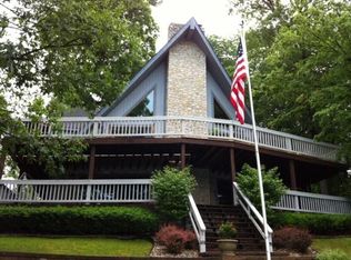 7618 S Indian Ridge Dr, Trafalgar, IN 46181