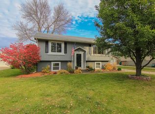 821 Gordon Ave, Norwalk, IA 50211