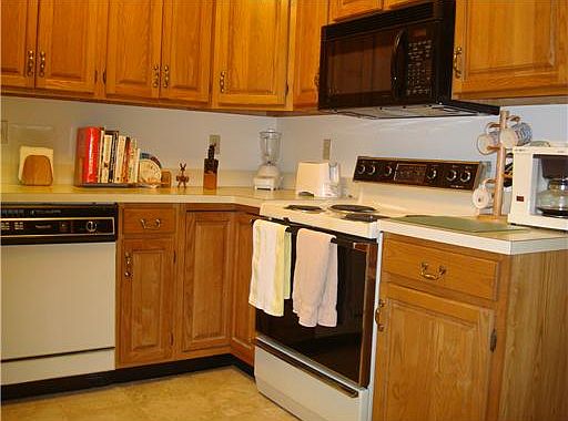 3rd image of 161 Saco Ave Unit 402