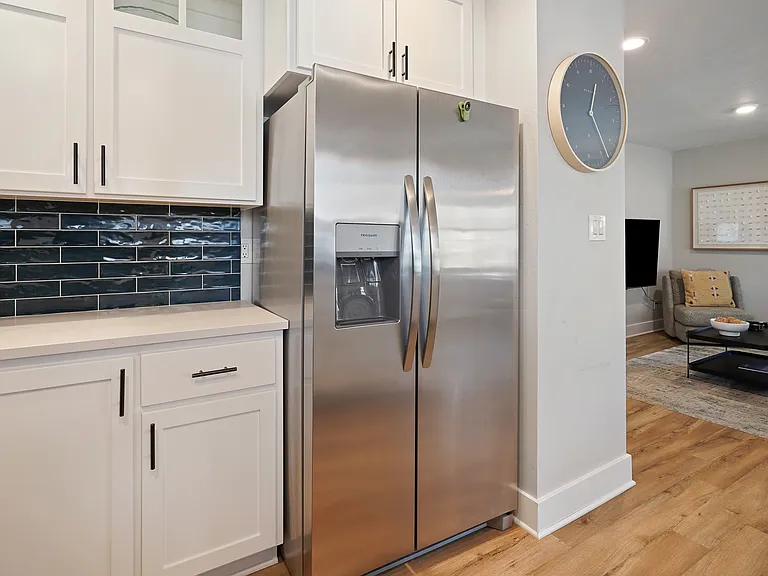 523 NW Colorado Ave #200 — Photo 13