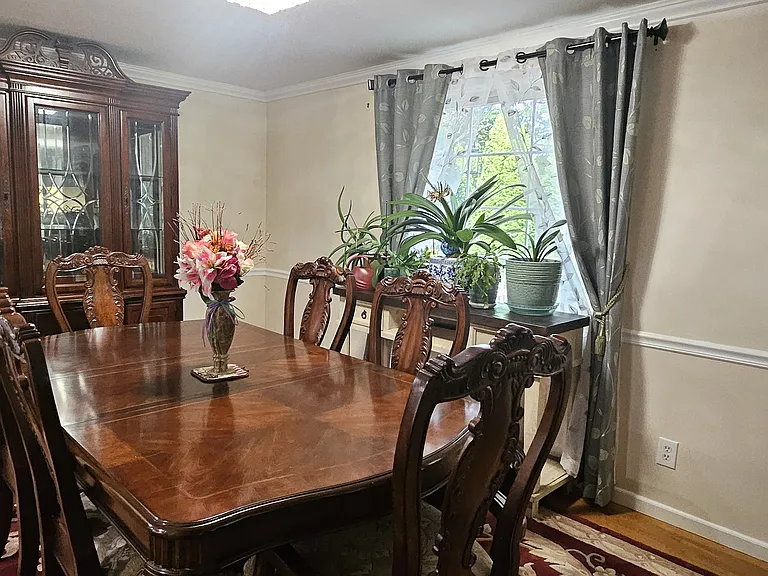 560 Worcester St #1 — Photo 6