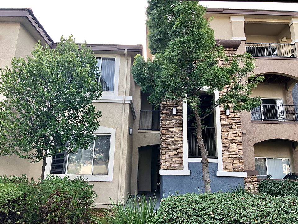 1st image of 701 Gibson Dr APT 1923