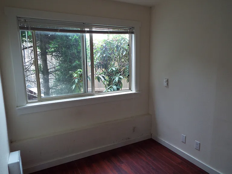 Lawton Park Apartments — Photo 9