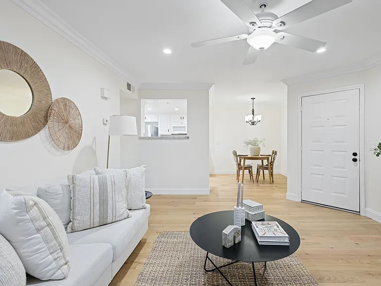 12023 Alta Carmel Ct #244 — Photo 5
