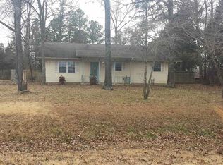 1303 Lake St, Bull Shoals, AR 72619