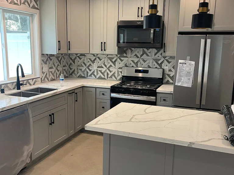 827 E Lemon Ave #1 — Photo 8