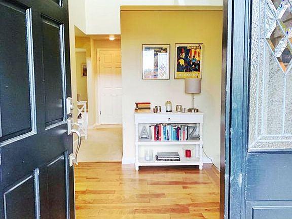 4th image of 14915 SE 66th St