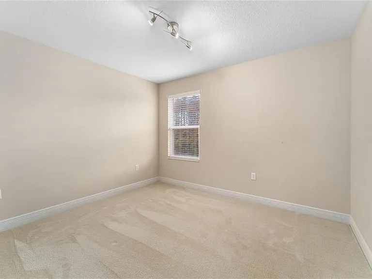 6650 Bridgewater Village Rd — Photo 24