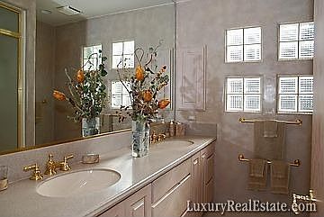4th image of 7450 E High Point Dr