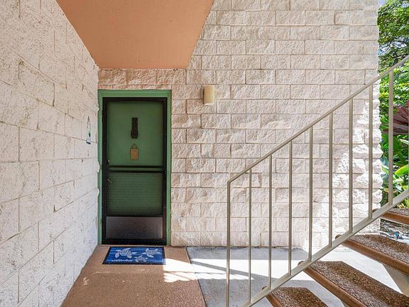 5th image of 78-7030 Alii Dr APT 102