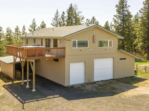 1301 Merideth Rd, Plummer, ID 83851