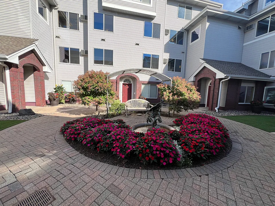 7520 Edinborough Way #2207