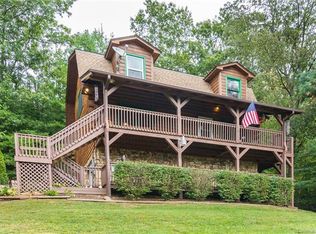 90 Barlow Dr, Waynesville, NC 28785