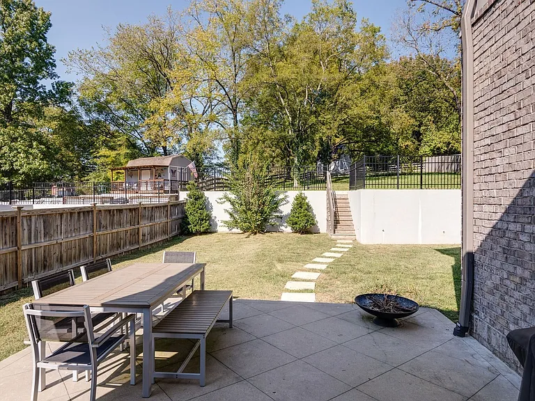118 Cheekwood Ter — Photo 30