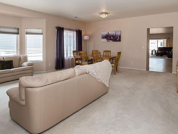 4th image of 21353 E 48th Dr