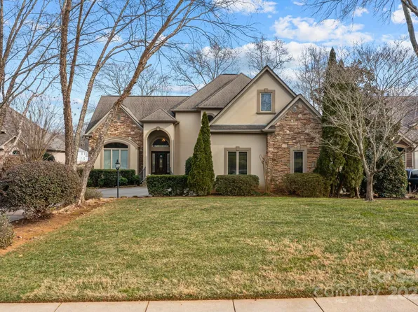 2498 Smith Harbour Dr, Denver, NC 28037