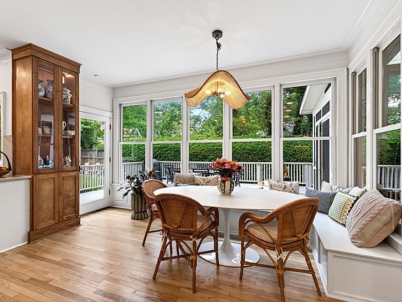 4th image of 2101 Prescott Pl