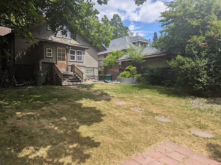 1211 W 14th Ave — Photo 11